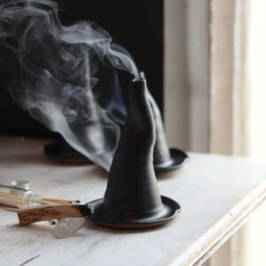 black-witch-hat-incense-burner1