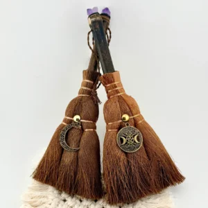 altar-broom1