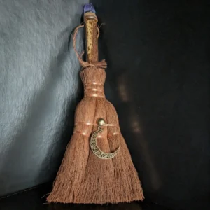alter-broom-crescent-moon